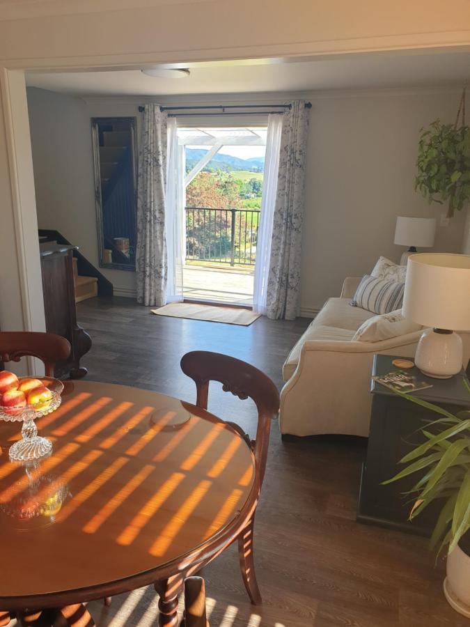 Blue Bell Cottage. Serene luxury farmstead Lower Moutere Extérieur photo